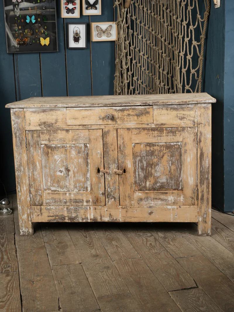 19th-Century French Provincial Painted Wood Buffet - 31½" - Imagen 4